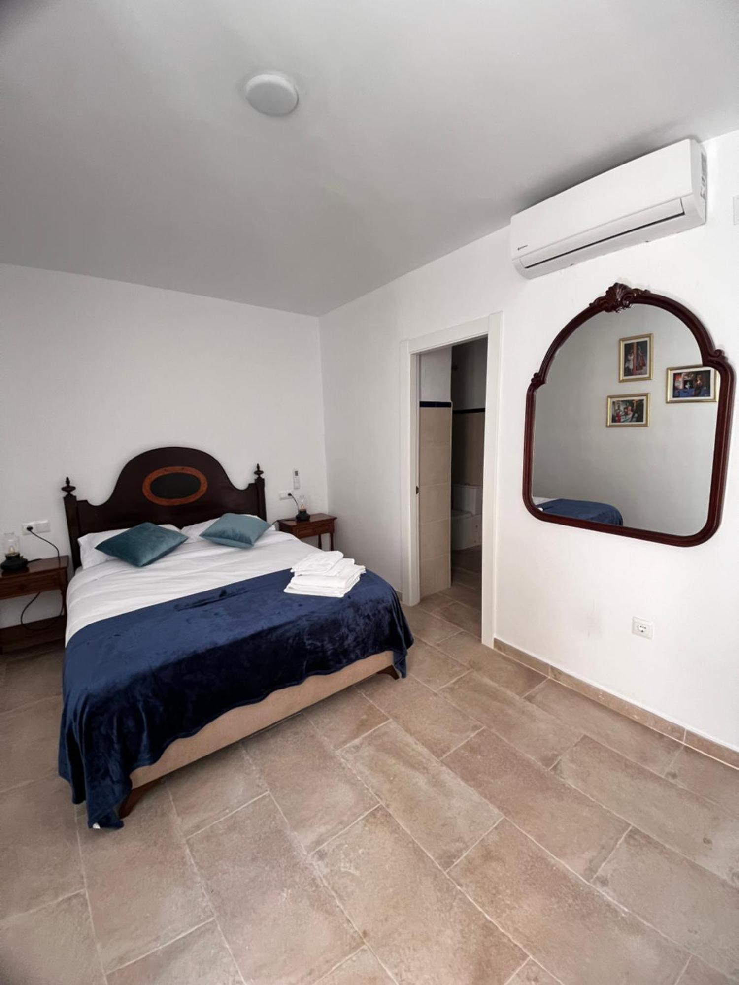 Shanti'S Andalusian Rooms Malaga Ngoại thất bức ảnh