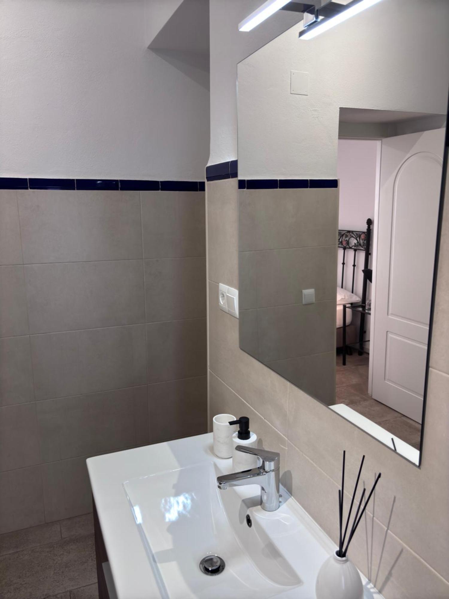 Shanti'S Andalusian Rooms Malaga Ngoại thất bức ảnh