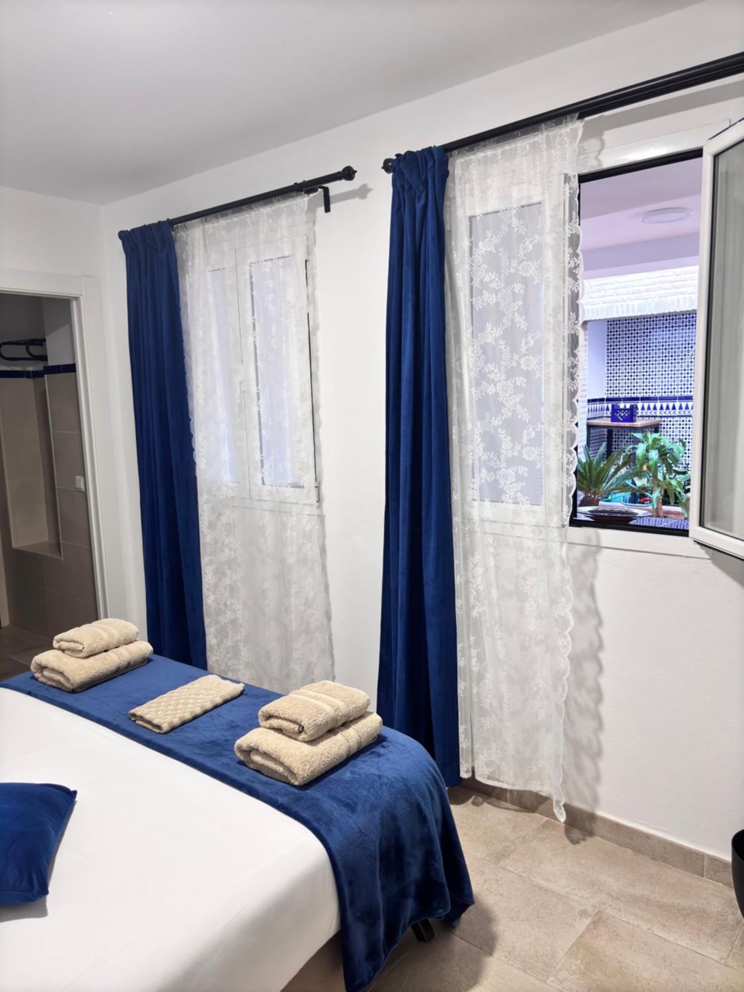 Shanti'S Andalusian Rooms Malaga Ngoại thất bức ảnh