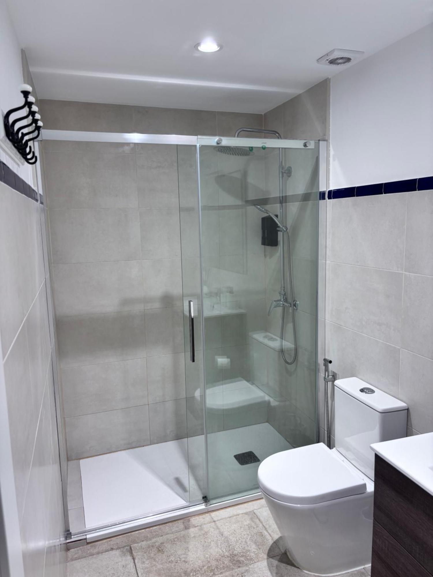 Shanti'S Andalusian Rooms Malaga Ngoại thất bức ảnh