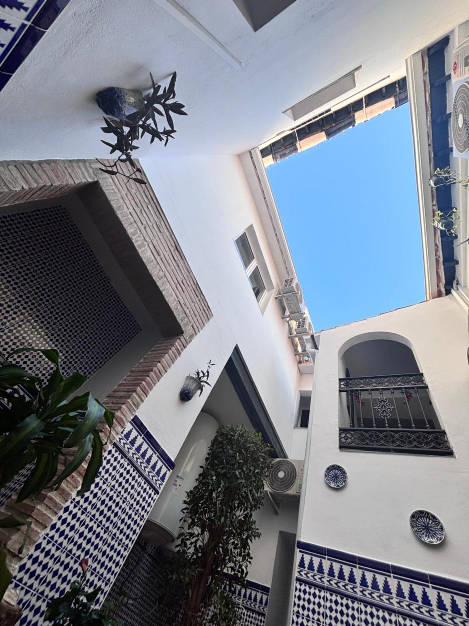 Shanti'S Andalusian Rooms Malaga Ngoại thất bức ảnh